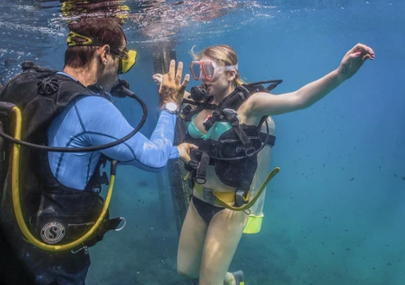 scuba diving Mexico