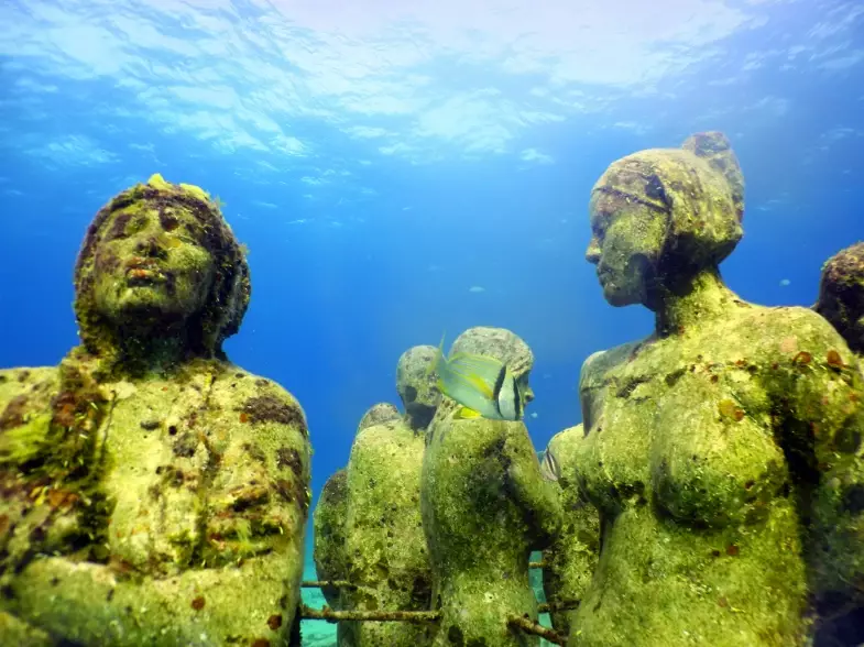 cenote diving Mexico