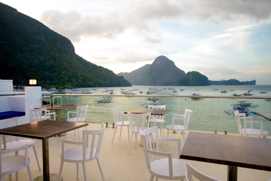 best diving resorts Philippines