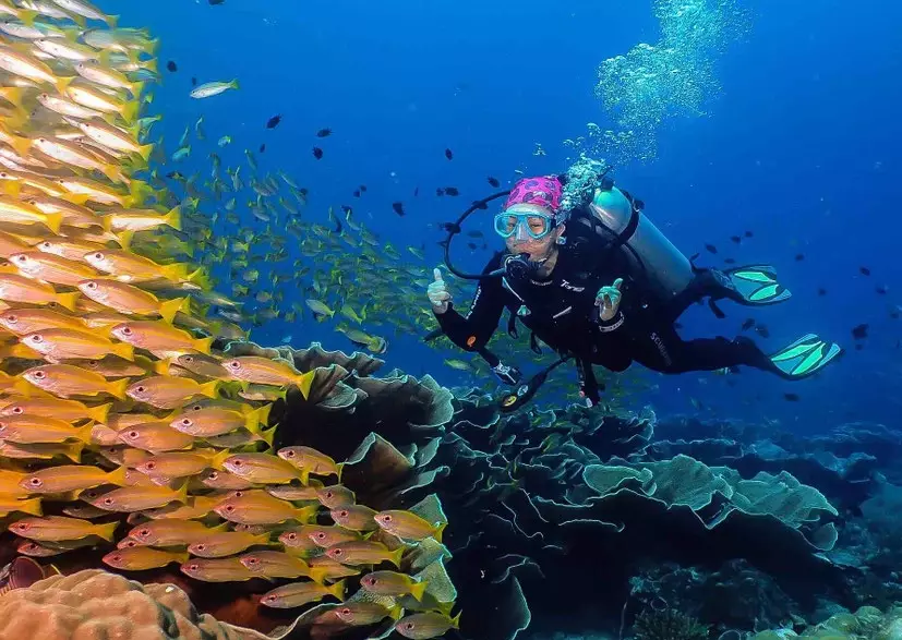 shore diving Bonaire