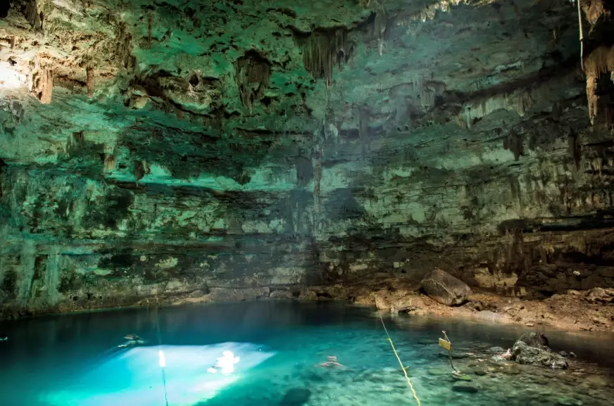 Yucatan cave diving guide Yucatan cave diving guide